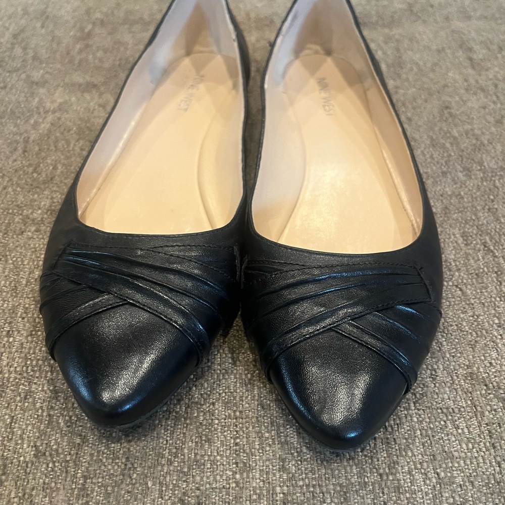 Nine West Black Leather Flats